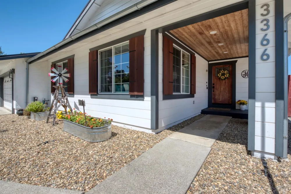 3366 Linda Mesa Way Napa, CA 94558