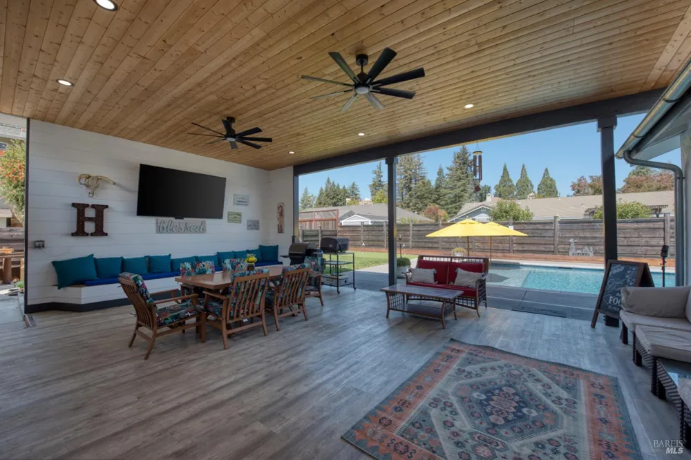 3366 Linda Mesa Way Napa, CA 94558