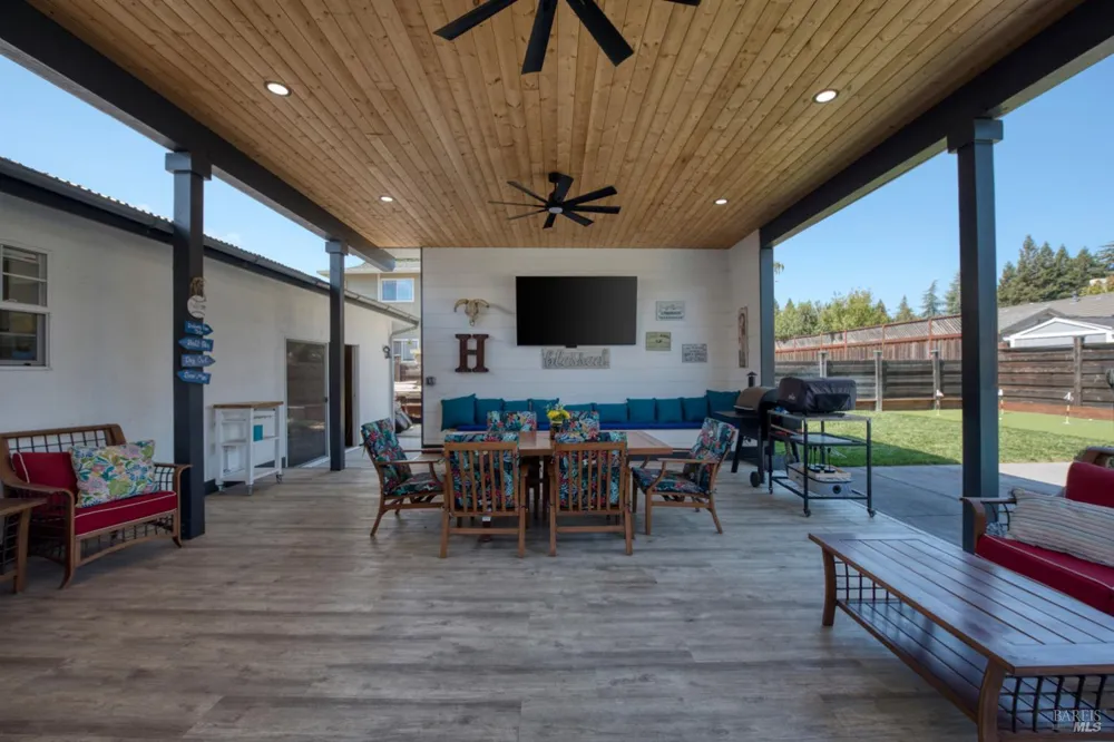 3366 Linda Mesa Way Napa, CA 94558