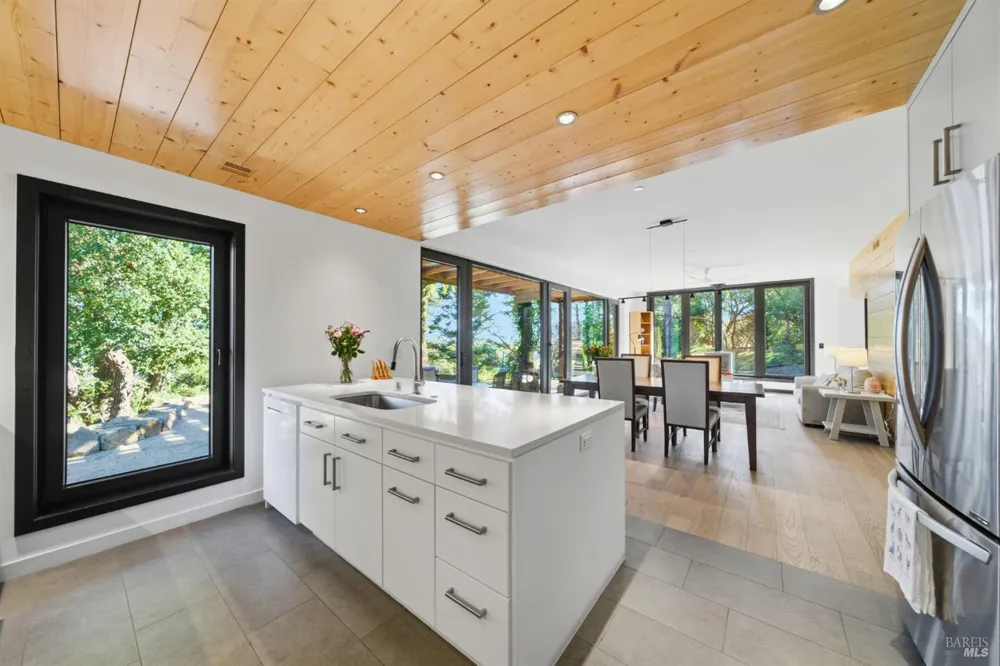 2759 Bennett Ridge Road Santa Rosa, CA 95404