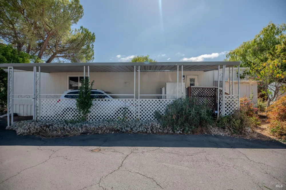 234 E Seven Flags Circle Sonoma, CA 95476