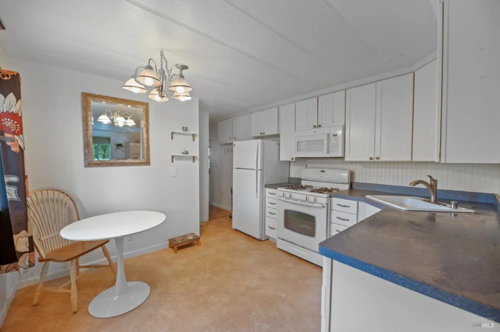 234 E Seven Flags Circle Sonoma, CA 95476