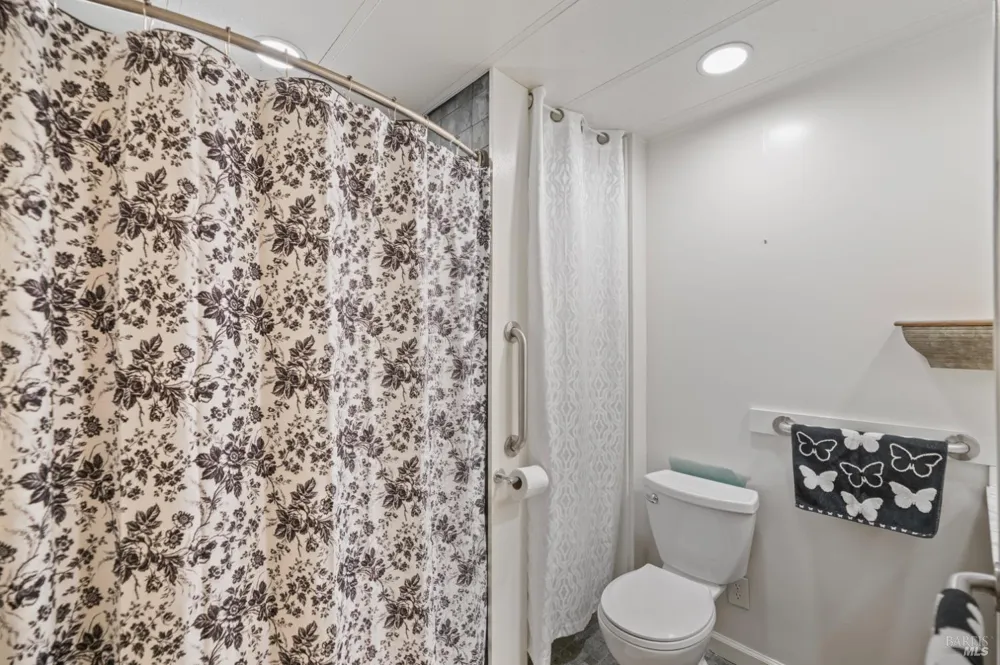 234 E Seven Flags Circle Sonoma, CA 95476