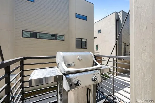 2438 Washington Street Denver, CO 80205