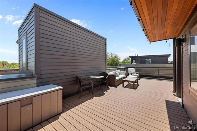 2438 Washington Street Denver, CO 80205