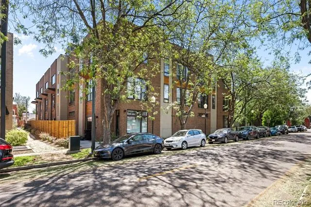 2438 Washington Street Denver, CO 80205