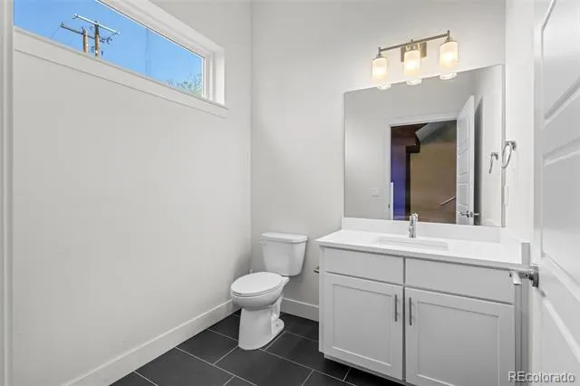 2438 Washington Street Denver, CO 80205