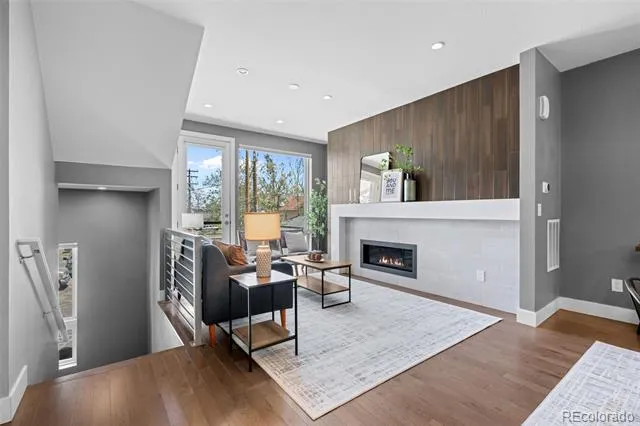 2438 Washington Street Denver, CO 80205