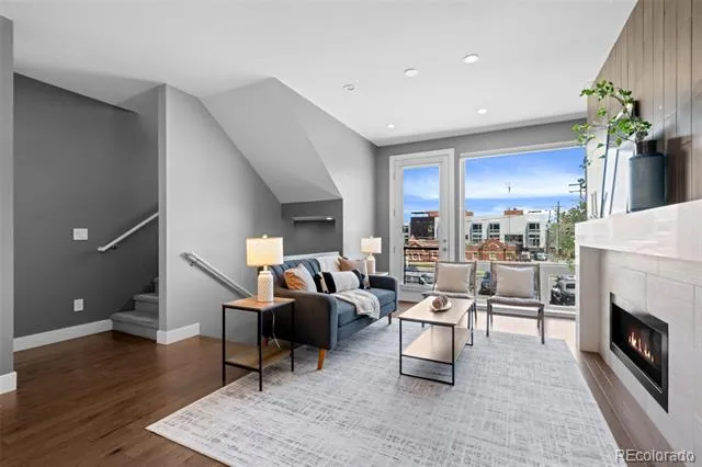 2438 Washington Street Denver, CO 80205