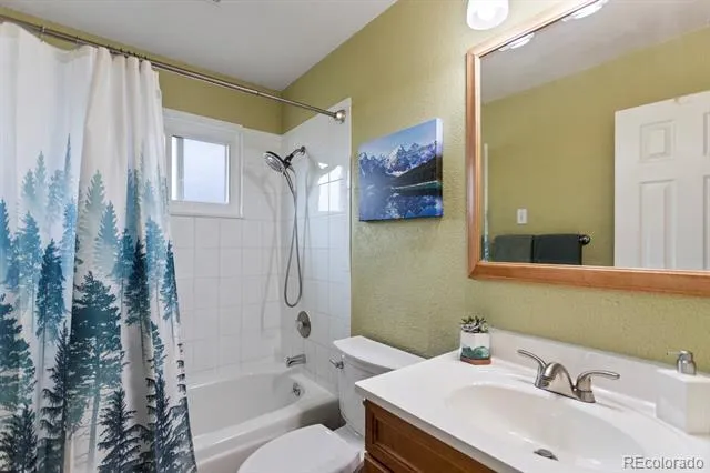 7309 W Hampden Avenue #304 Denver, CO 80227