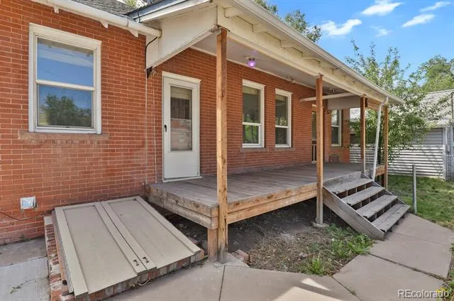 107 30th Street Colorado Springs, CO 80904