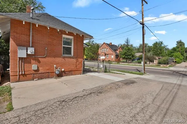 107 30th Street Colorado Springs, CO 80904