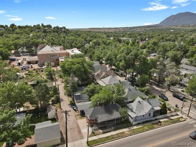 107 30th Street Colorado Springs, CO 80904