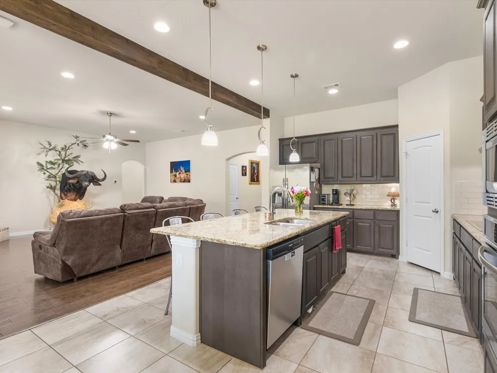 1231 Christie Lane Terrell, TX 75161