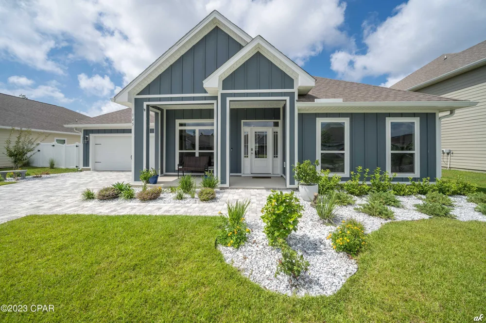 145 Martingale Lp Lynn Haven, FL 32444