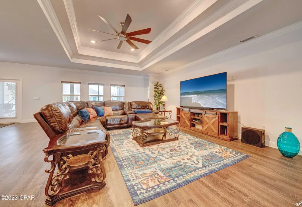 145 Martingale Lp Lynn Haven, FL 32444