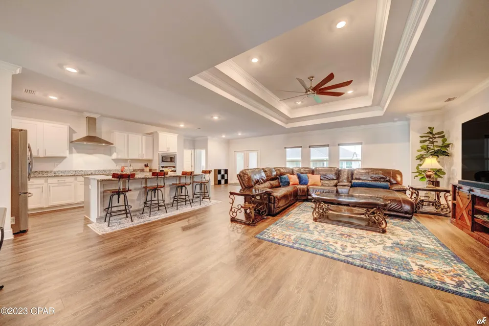 145 Martingale Lp Lynn Haven, FL 32444