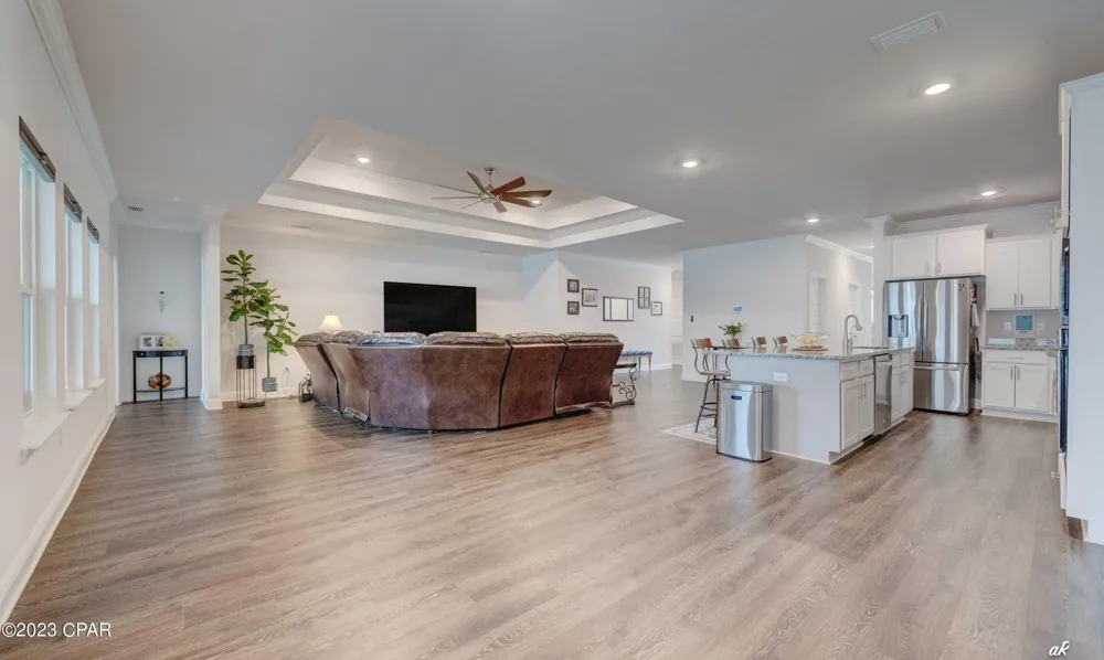 145 Martingale Lp Lynn Haven, FL 32444