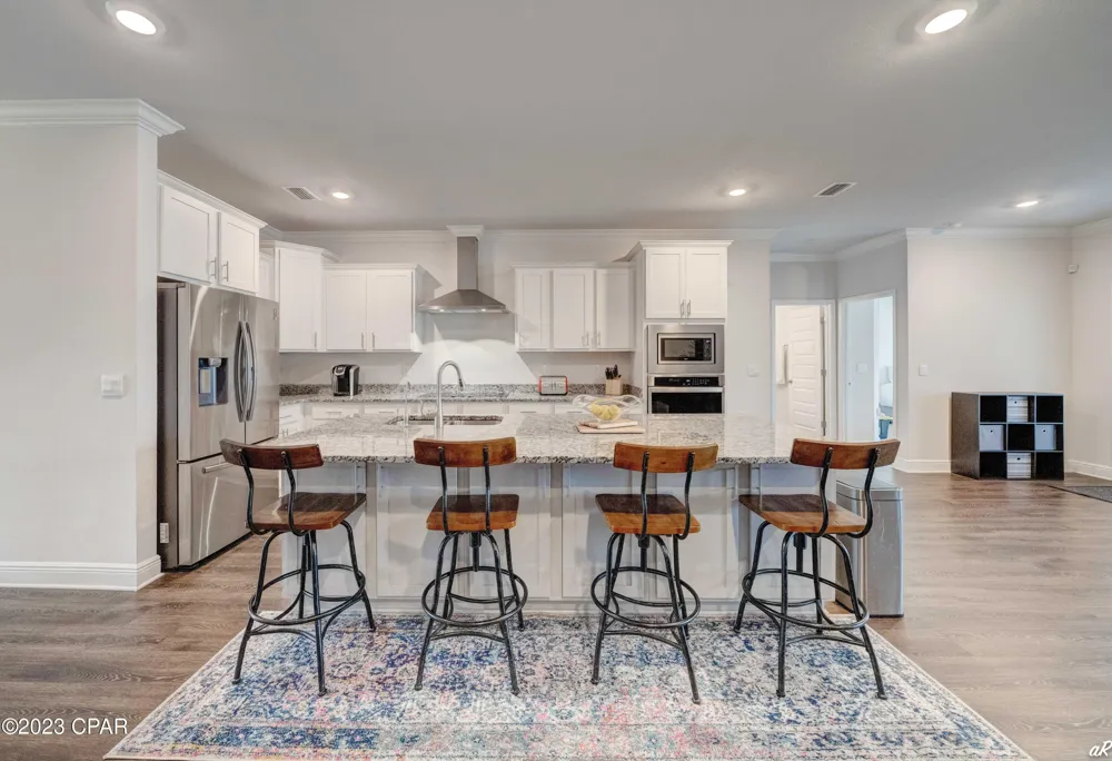145 Martingale Lp Lynn Haven, FL 32444
