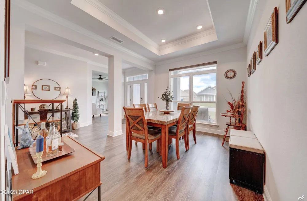 145 Martingale Lp Lynn Haven, FL 32444