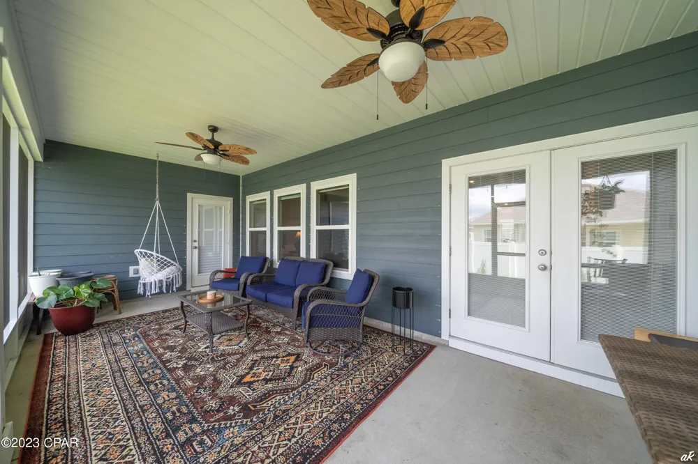 145 Martingale Lp Lynn Haven, FL 32444