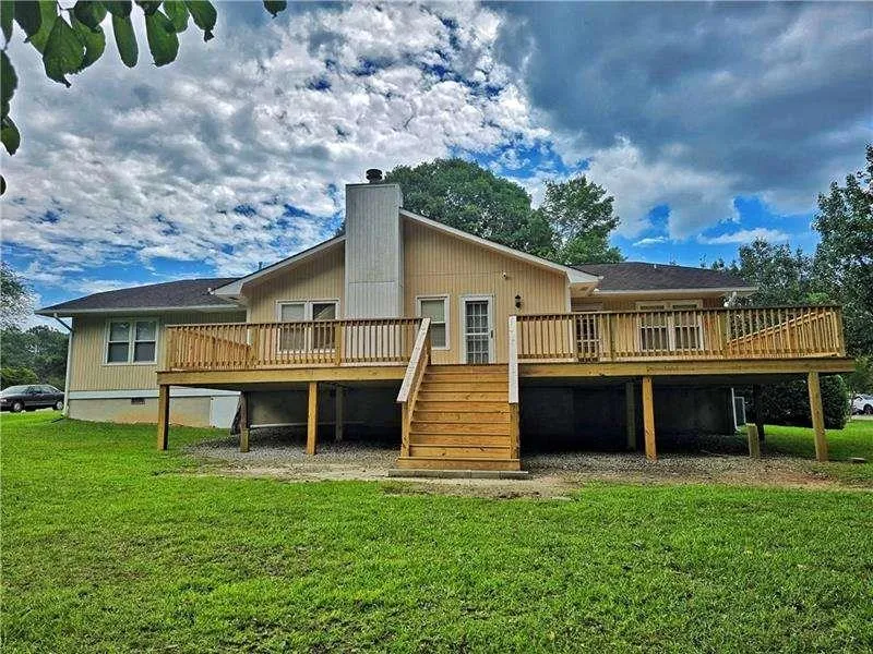 120 ASPEN LAKE DRIVE Newnan, GA 30263