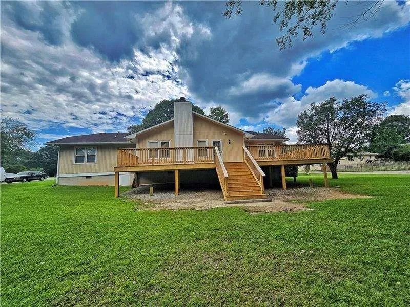 120 ASPEN LAKE DRIVE Newnan, GA 30263