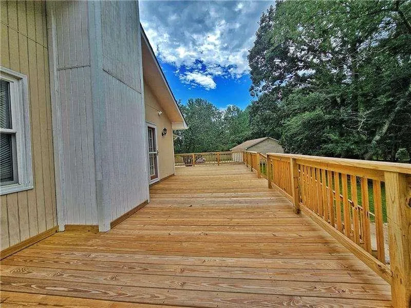 120 ASPEN LAKE DRIVE Newnan, GA 30263
