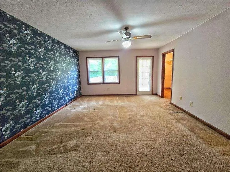 120 ASPEN LAKE DRIVE Newnan, GA 30263