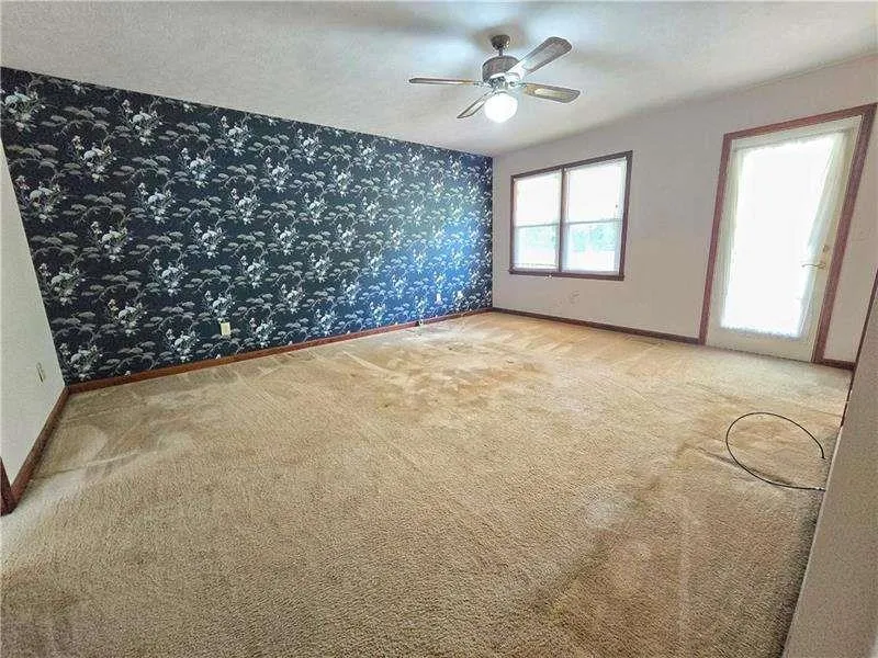 120 ASPEN LAKE DRIVE Newnan, GA 30263