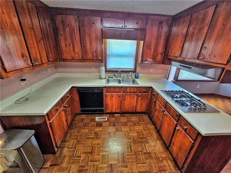 120 ASPEN LAKE DRIVE Newnan, GA 30263