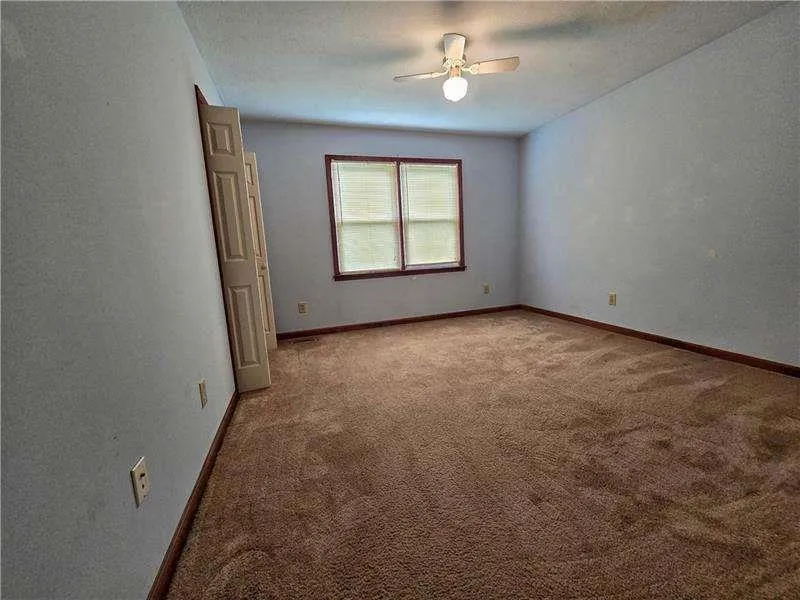 120 ASPEN LAKE DRIVE Newnan, GA 30263