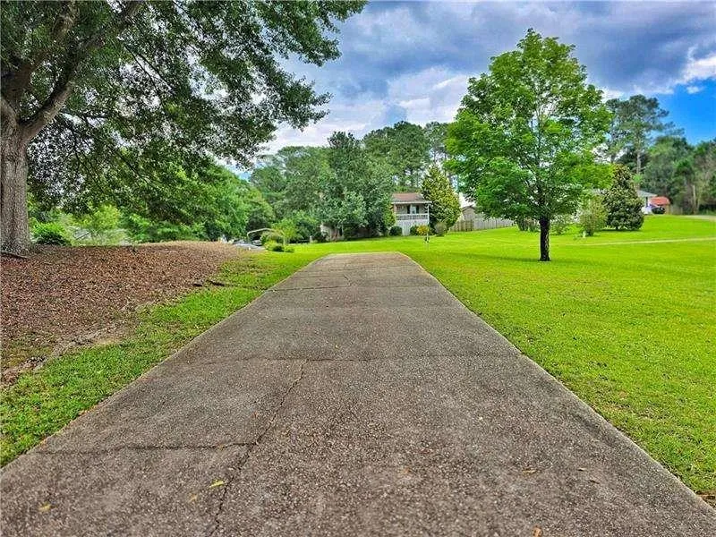120 ASPEN LAKE DRIVE Newnan, GA 30263