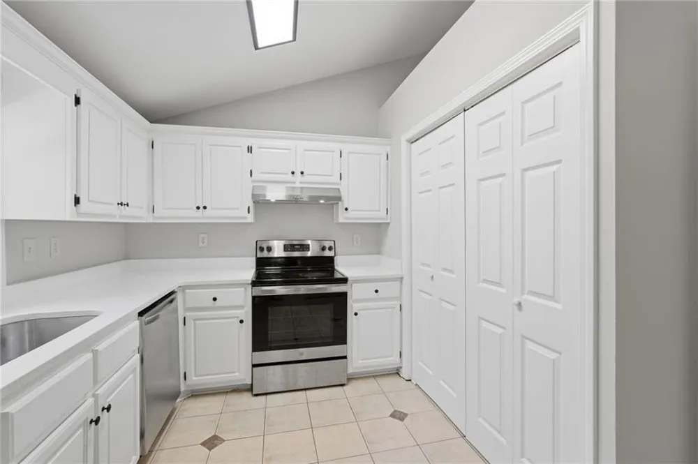 140 Alexander Street Buford, GA 30518