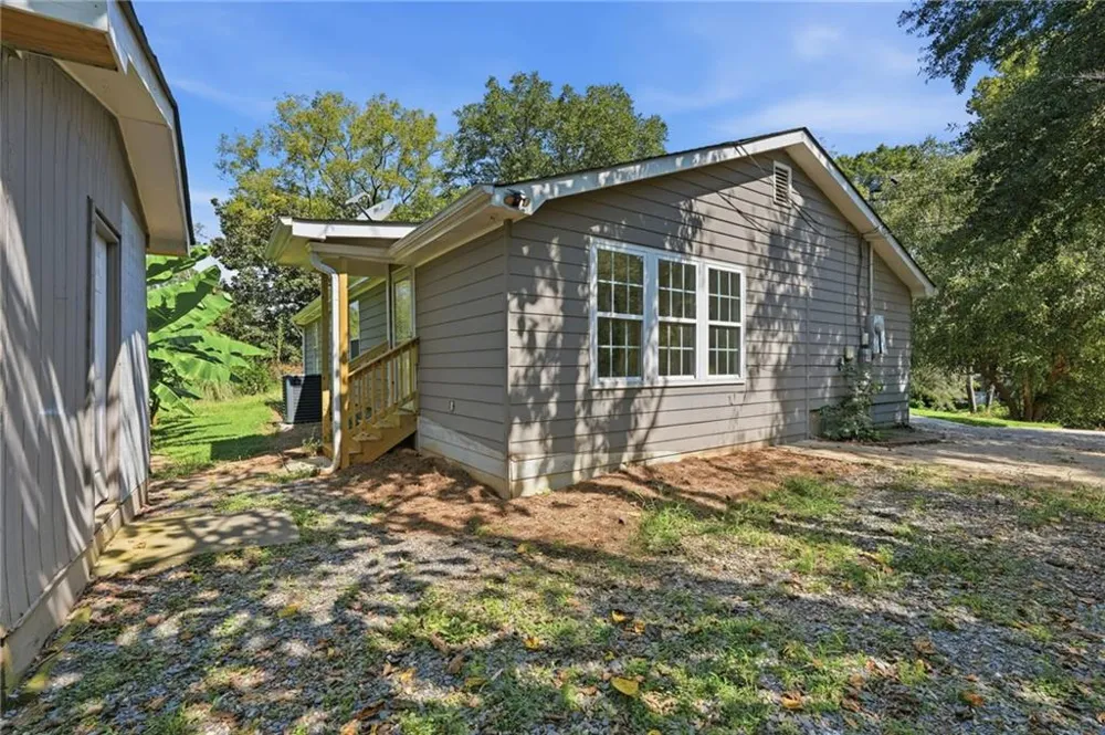 140 Alexander Street Buford, GA 30518