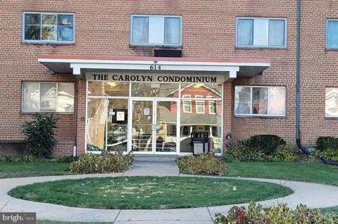 614 SLIGO AVENUE #411