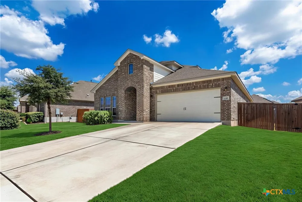 139 Billowing Way Kyle, TX 78640
