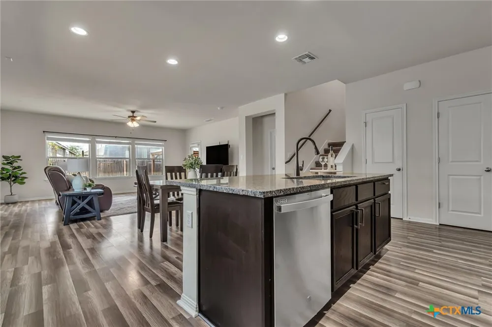 139 Billowing Way Kyle, TX 78640