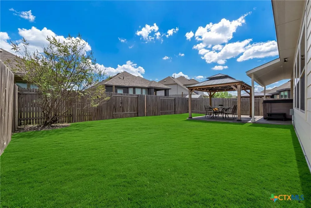 139 Billowing Way Kyle, TX 78640