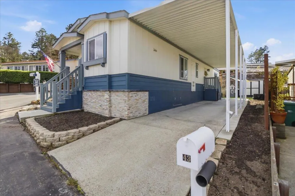 444 Whispering Pines Drive #43 Scotts Valley, CA 95066