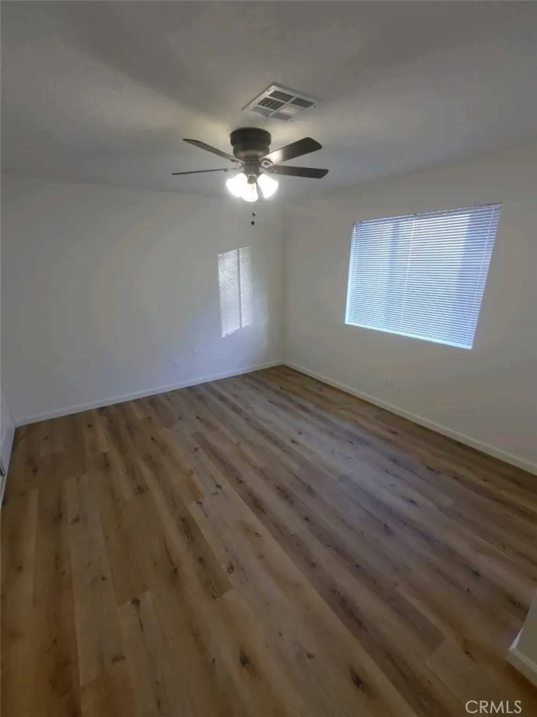 1800 W Avenue J15 #4 Lancaster, CA 93534
