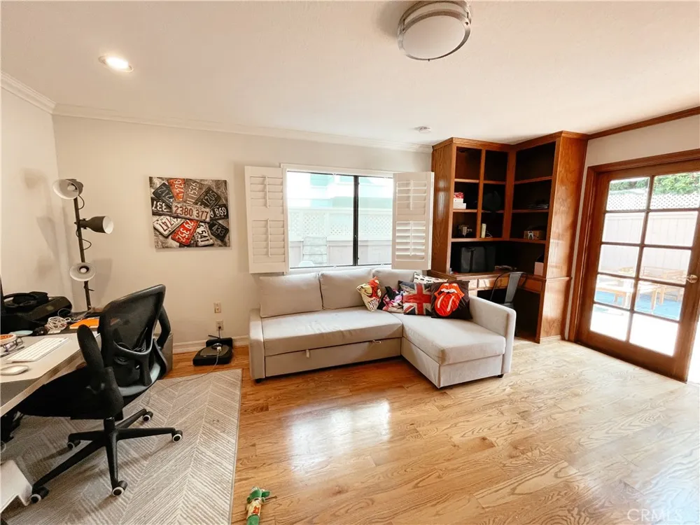 2200 Graham Redondo Beach, CA 90278