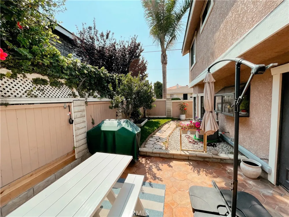 2200 Graham Redondo Beach, CA 90278