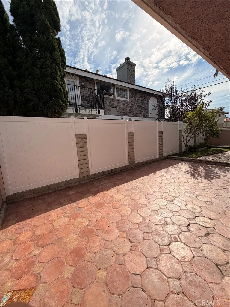 2200 Graham Redondo Beach, CA 90278