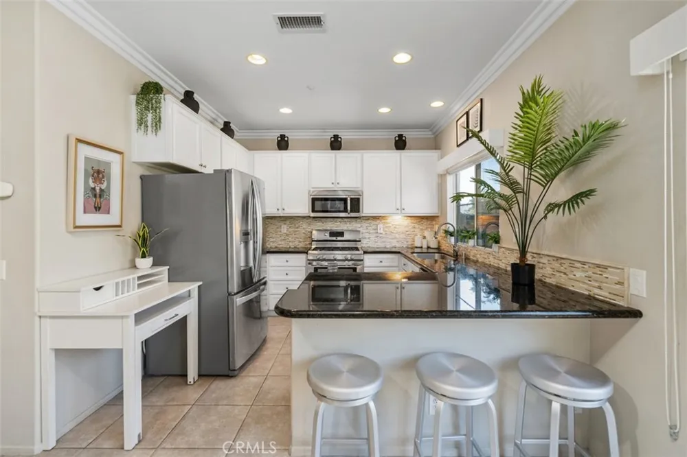 65 Vellisimo Aliso Viejo, CA 92656