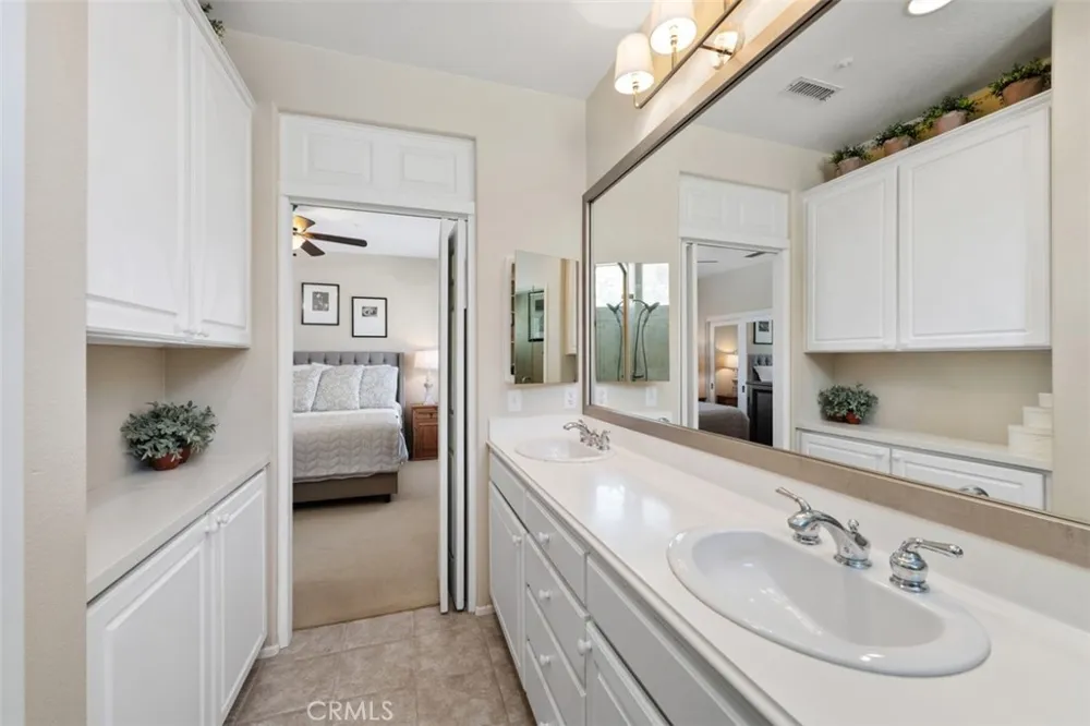 65 Vellisimo Aliso Viejo, CA 92656