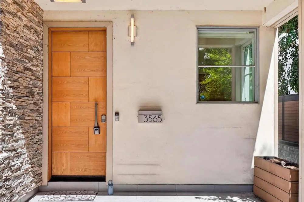 3565 Brothers Lane Santa Clara, CA 95051