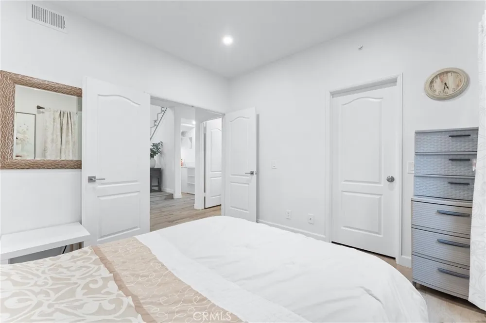 27088 Ironwood Drive Laguna Hills, CA 92653