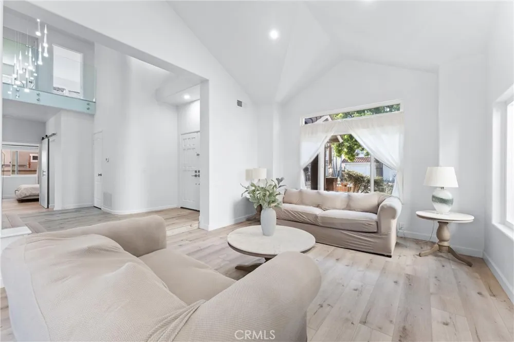 27088 Ironwood Drive Laguna Hills, CA 92653