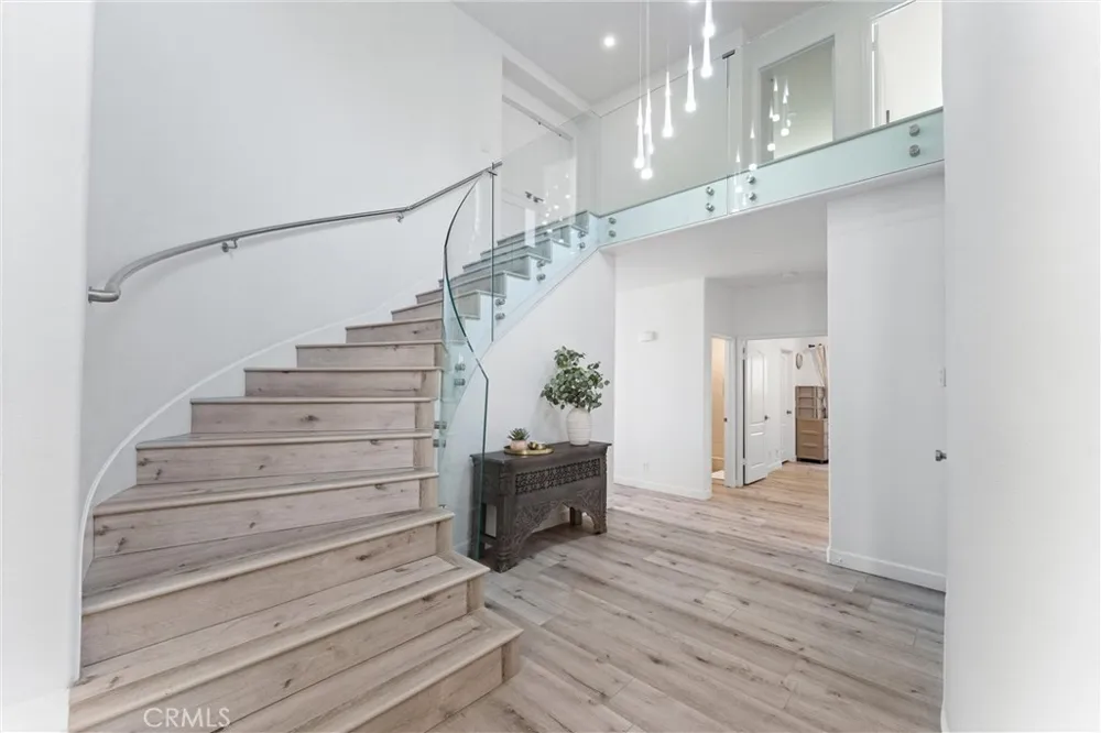 27088 Ironwood Drive Laguna Hills, CA 92653